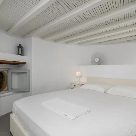 Windmilos Apartment Tripiti